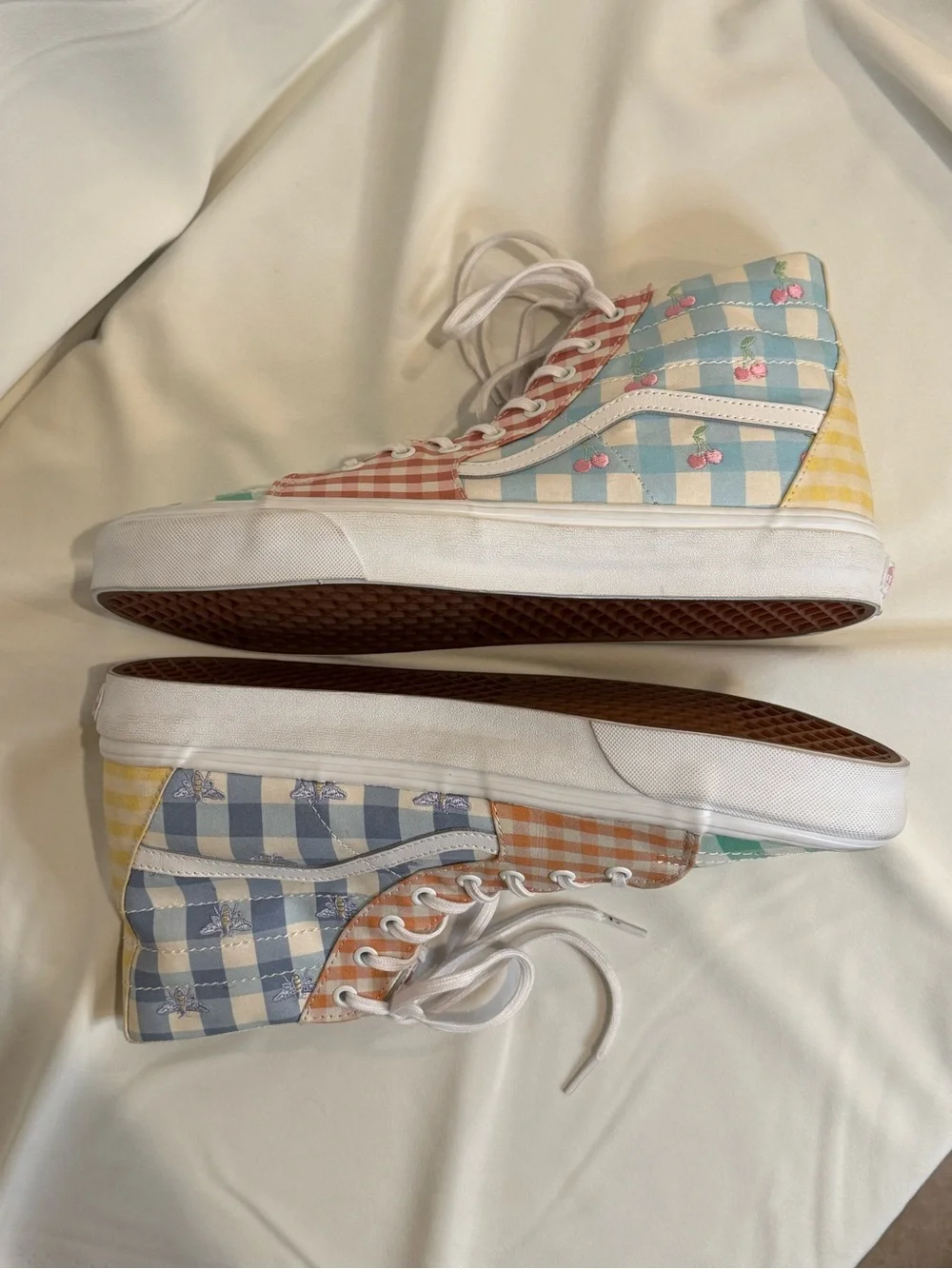 Vans Sk8-Hi Tapered Gingham Block Pastel Cherry Bee Embroidery NWOB Size 13 Men